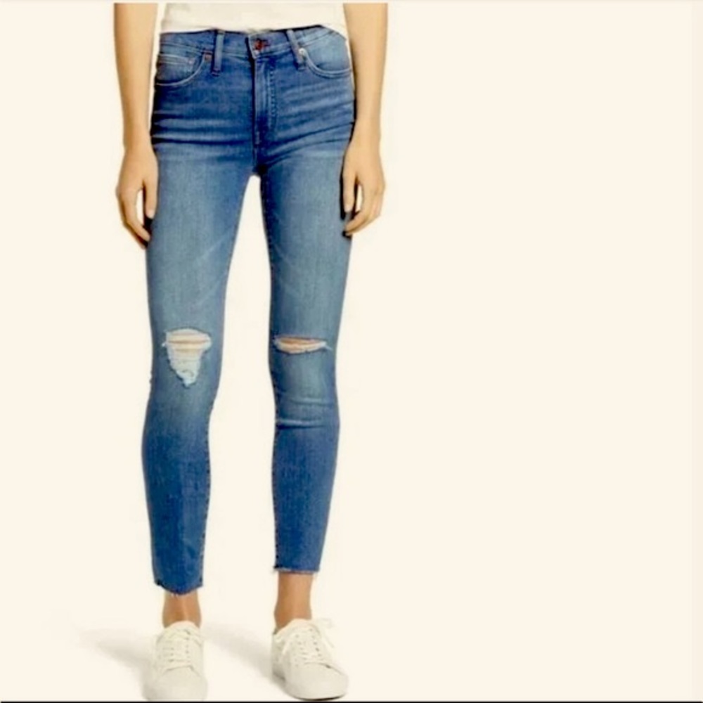 Madewell 9" Mid-Rise Ripped Knee Skinny Jeans Size 28 M3089